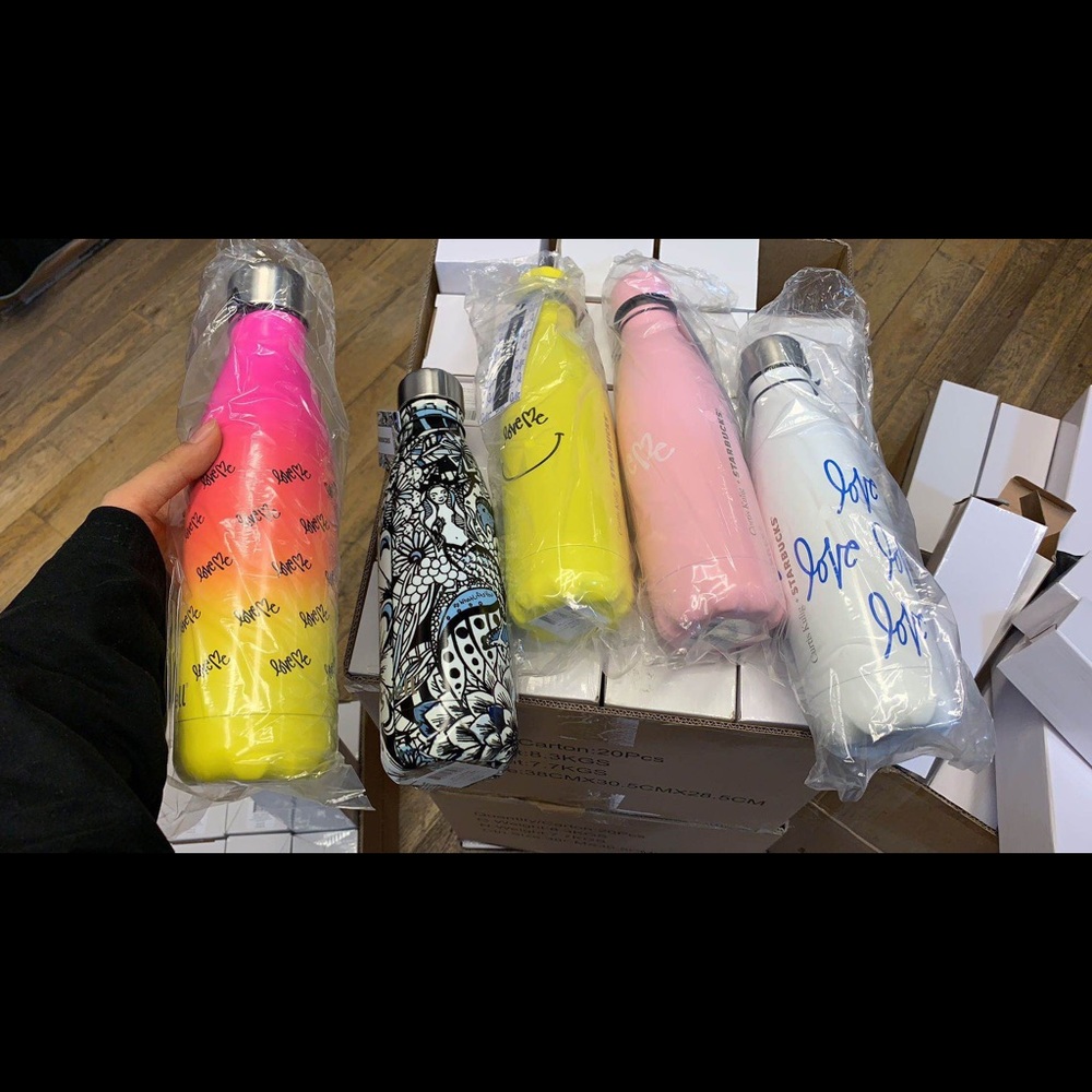 Swell x Starbucks 17oz water bottle